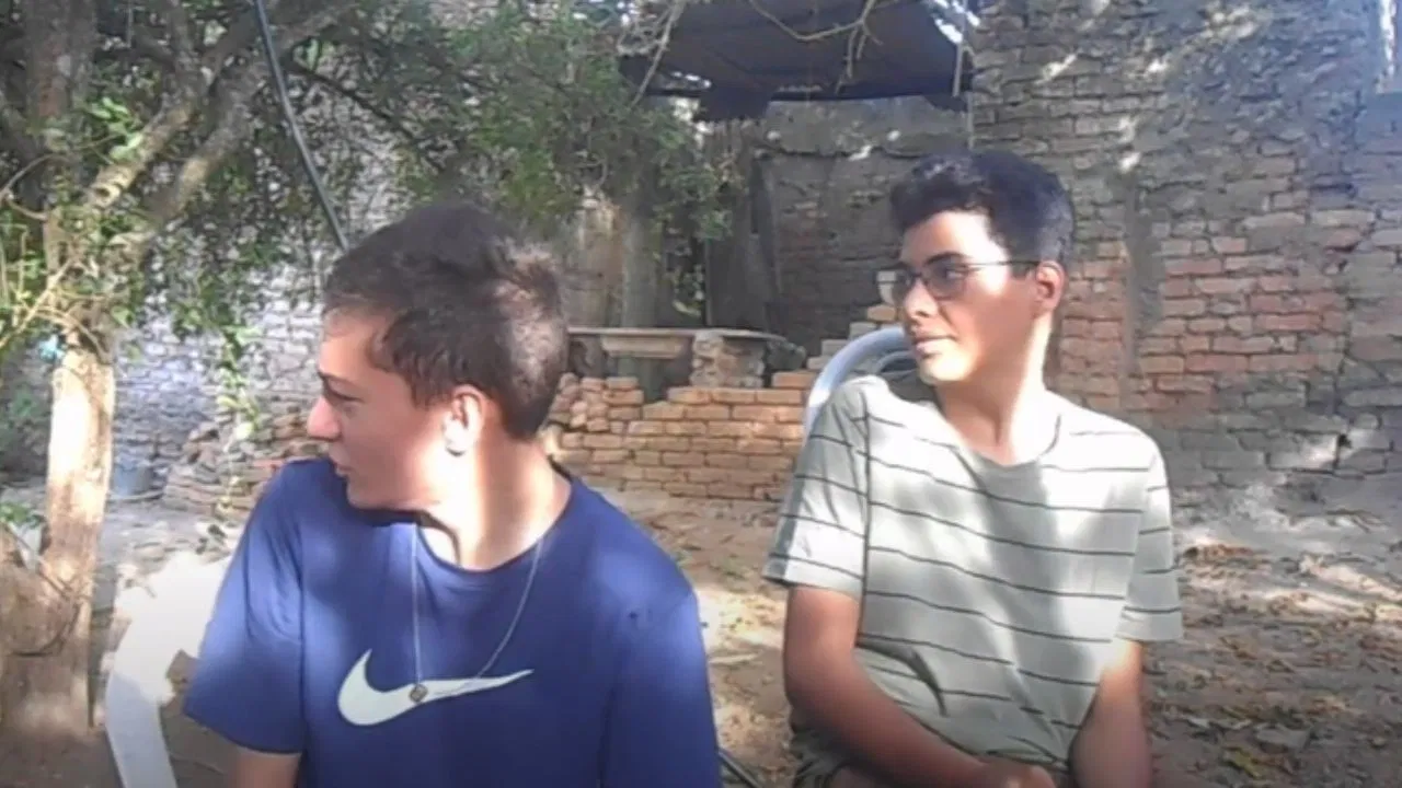 Um Outro Domingo backdrop