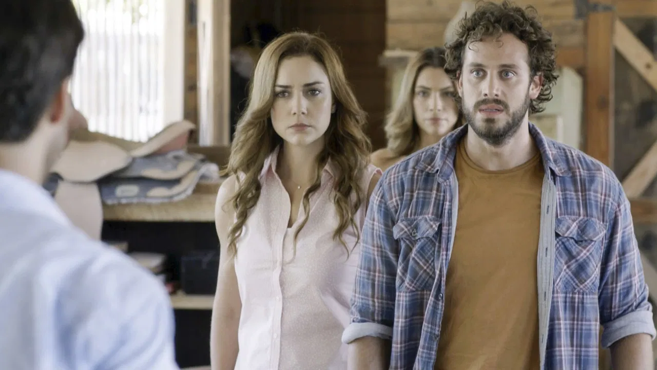 Sangre de mi Tierra backdrop