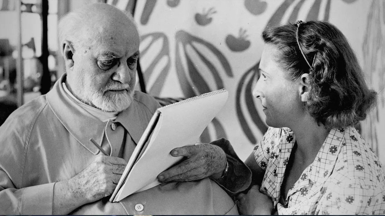 Matisse & Lydia backdrop