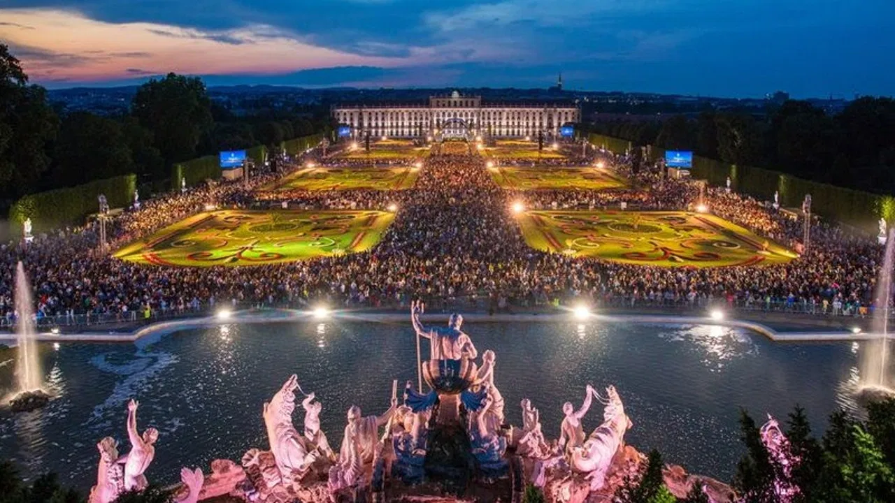 Sommernachtskonzert 2019 backdrop