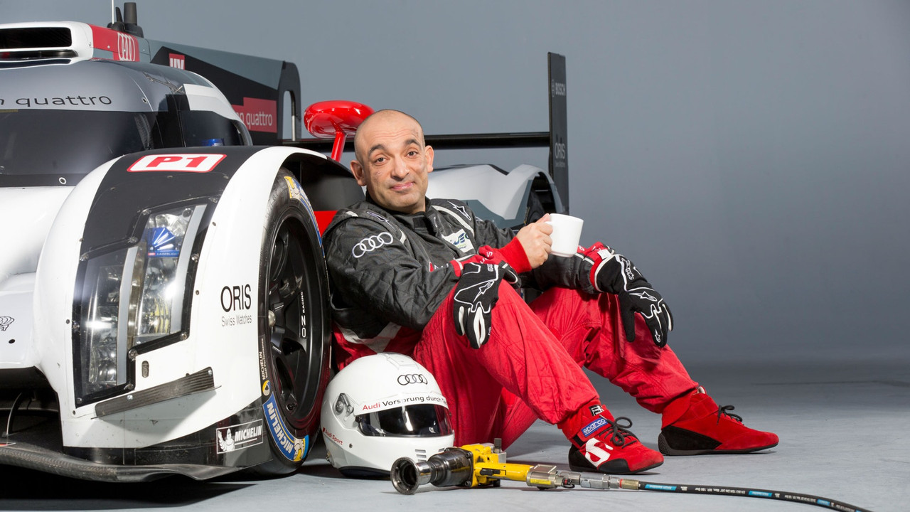 Django Asül - Boxenstopp backdrop