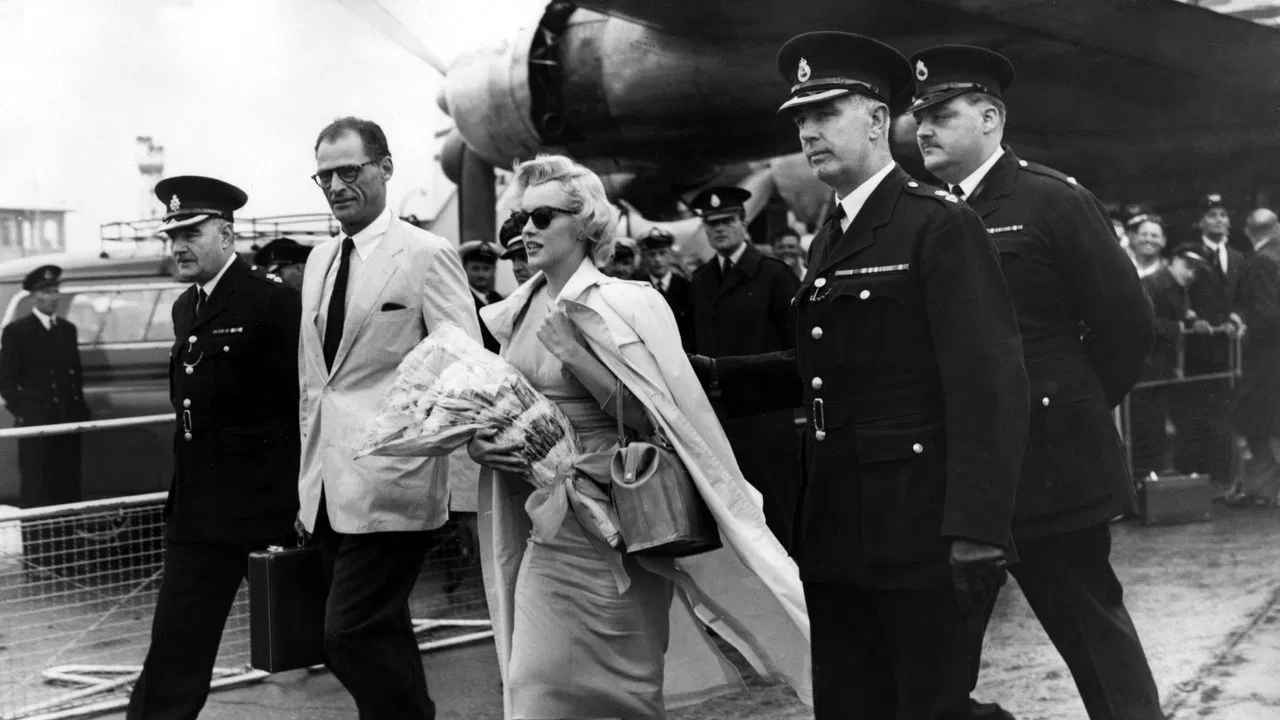 Hollywood Invasion backdrop