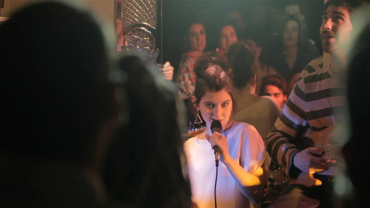 Neiges d'automne backdrop