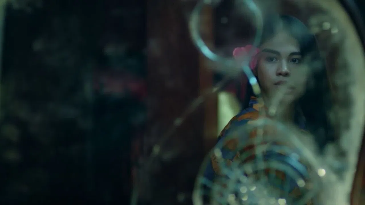 The Heiress backdrop