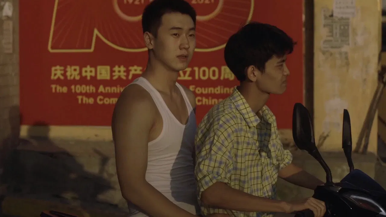 If We Keep Talking in Summer Days backdrop