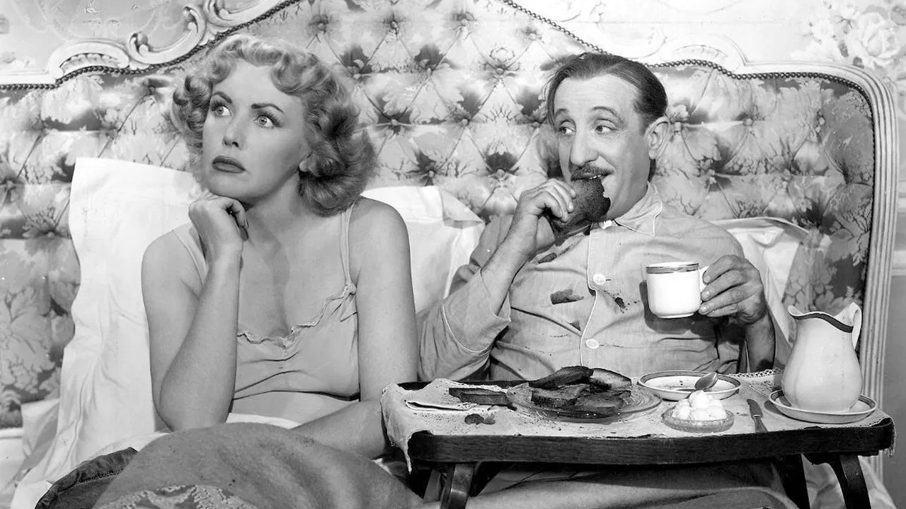 Miguitas en la cama backdrop