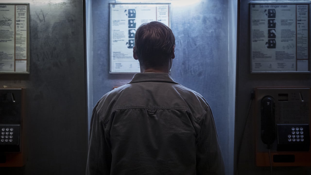 The Hunt for a Killer backdrop