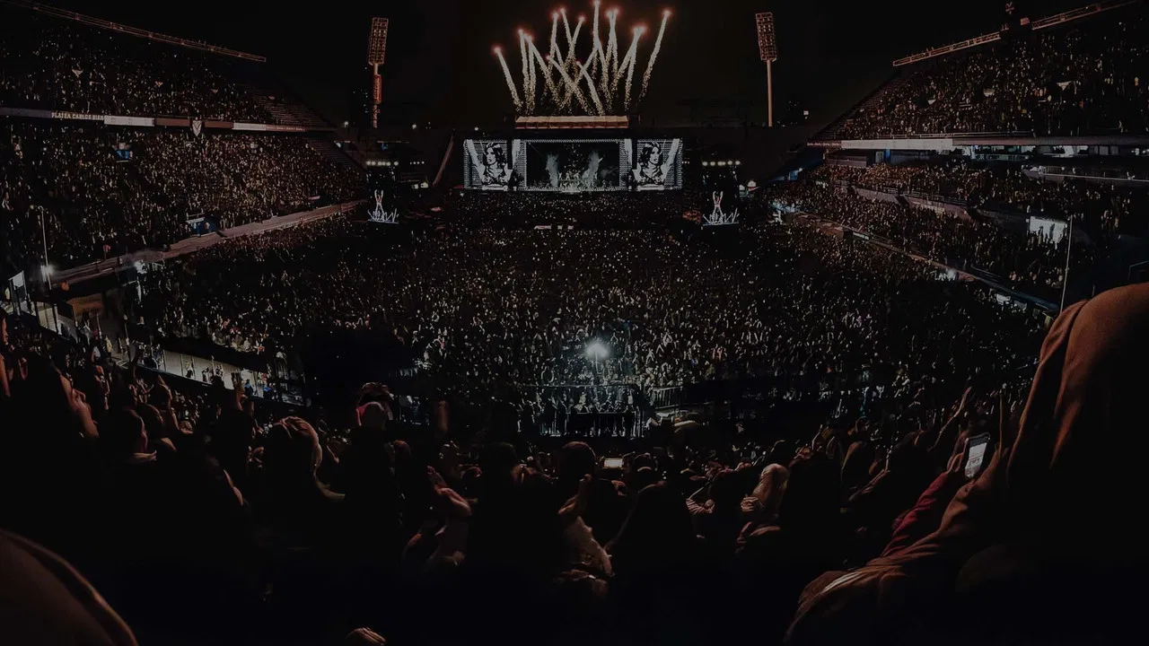 Lali: Live in Vélez 2025 backdrop