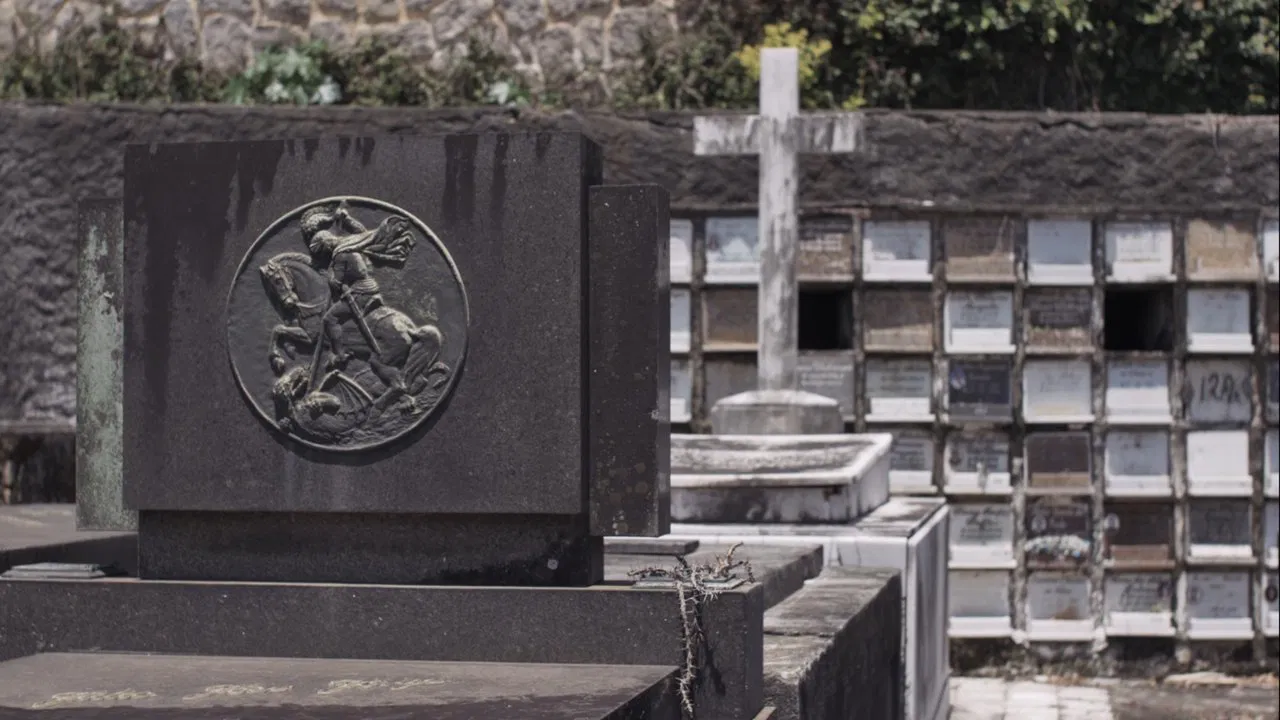 It'll Rain Tomorrow backdrop