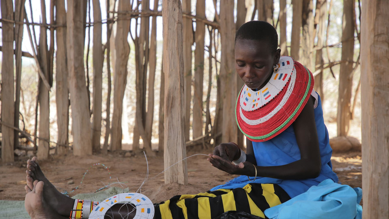 Umoja - Wo nur Frauen das Sagen haben backdrop