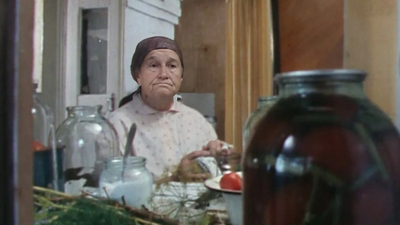 Sunday, Half Past Six backdrop