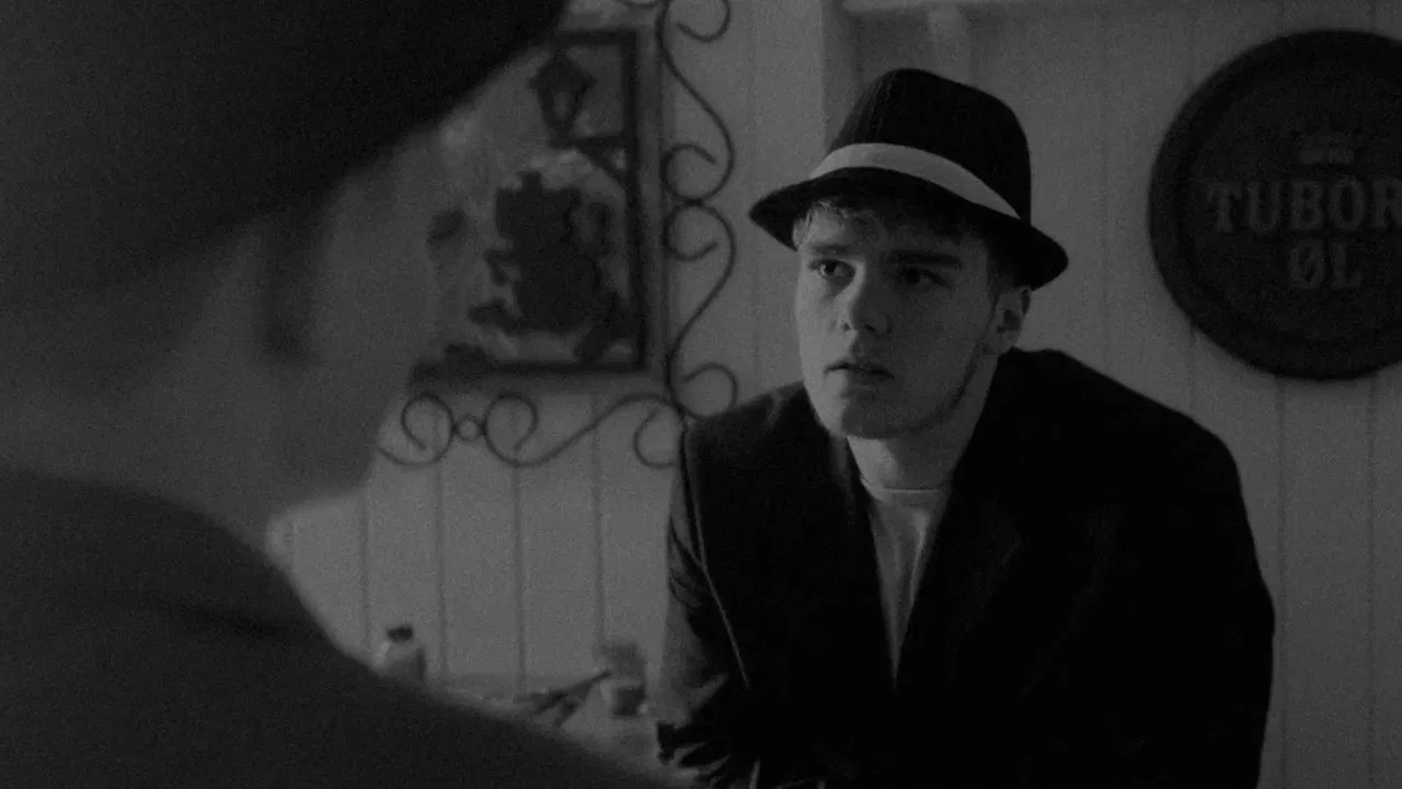 Skæbnespil backdrop