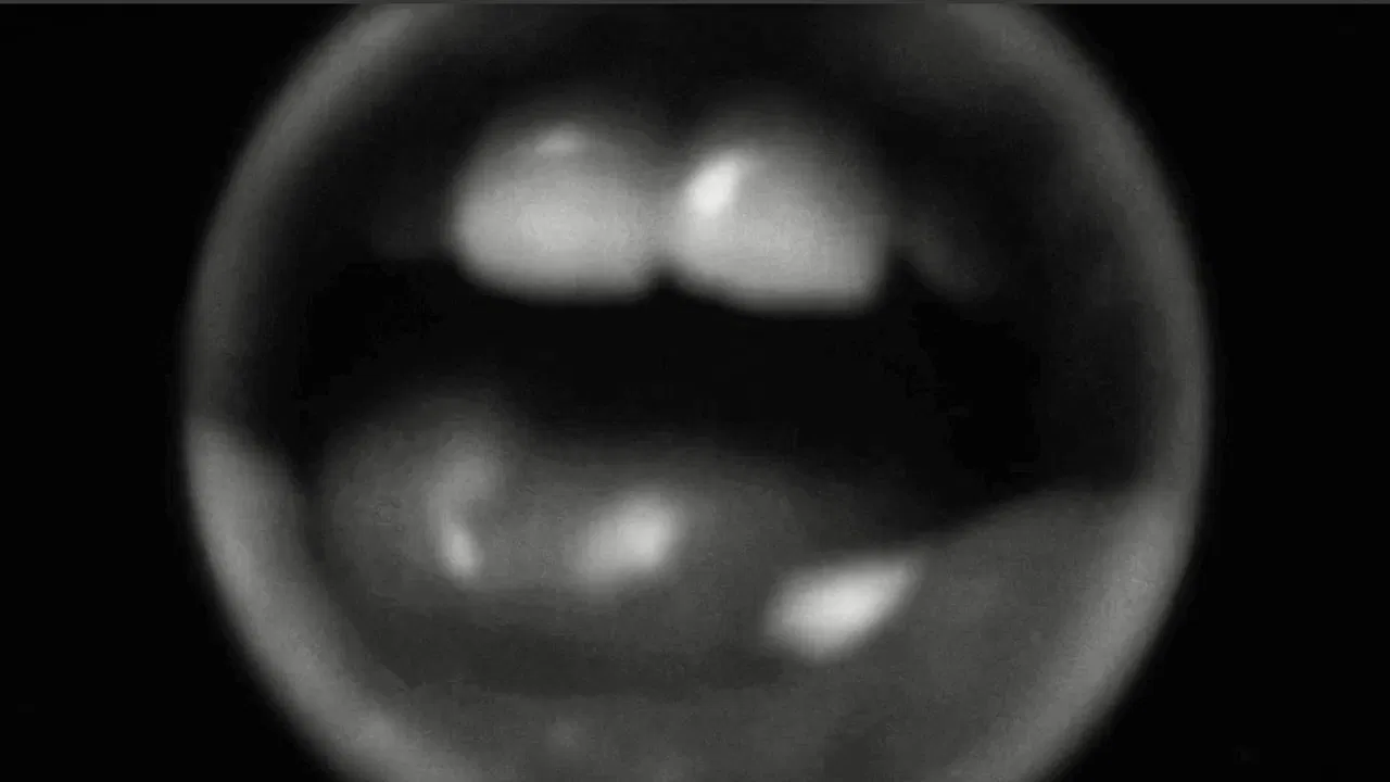 плакать при свете (cry in the light) backdrop