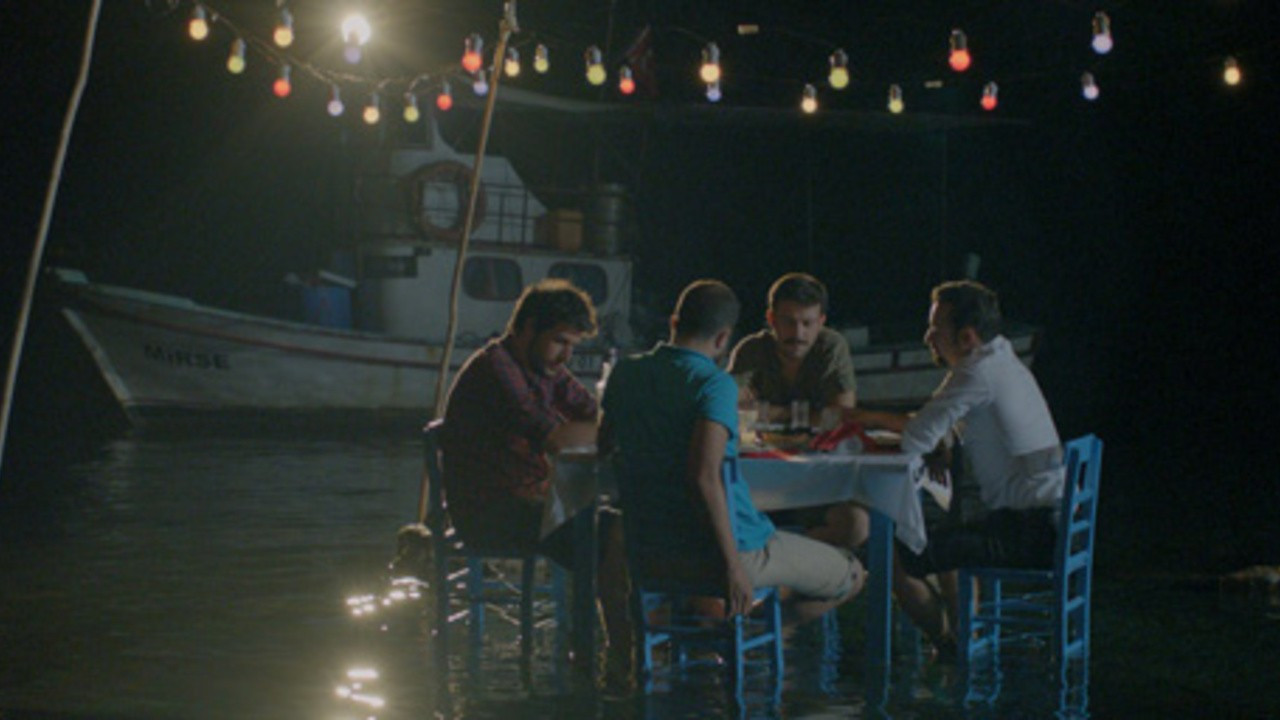 Arkadaşlar Arasında backdrop