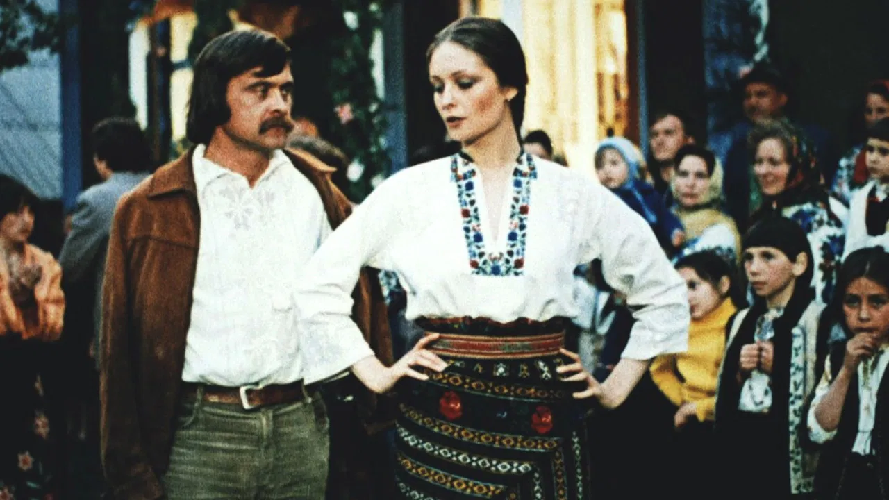 Such a Late, Such a Warm Autumn backdrop