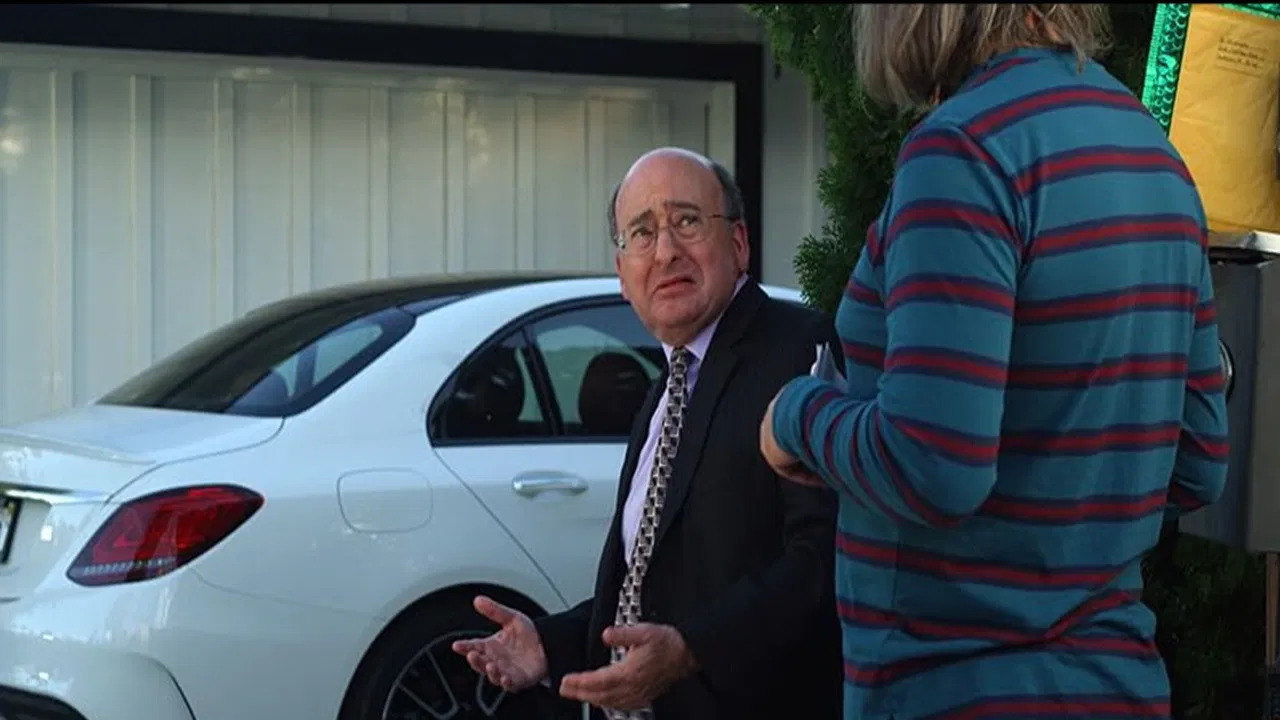 Magpie Funeral backdrop