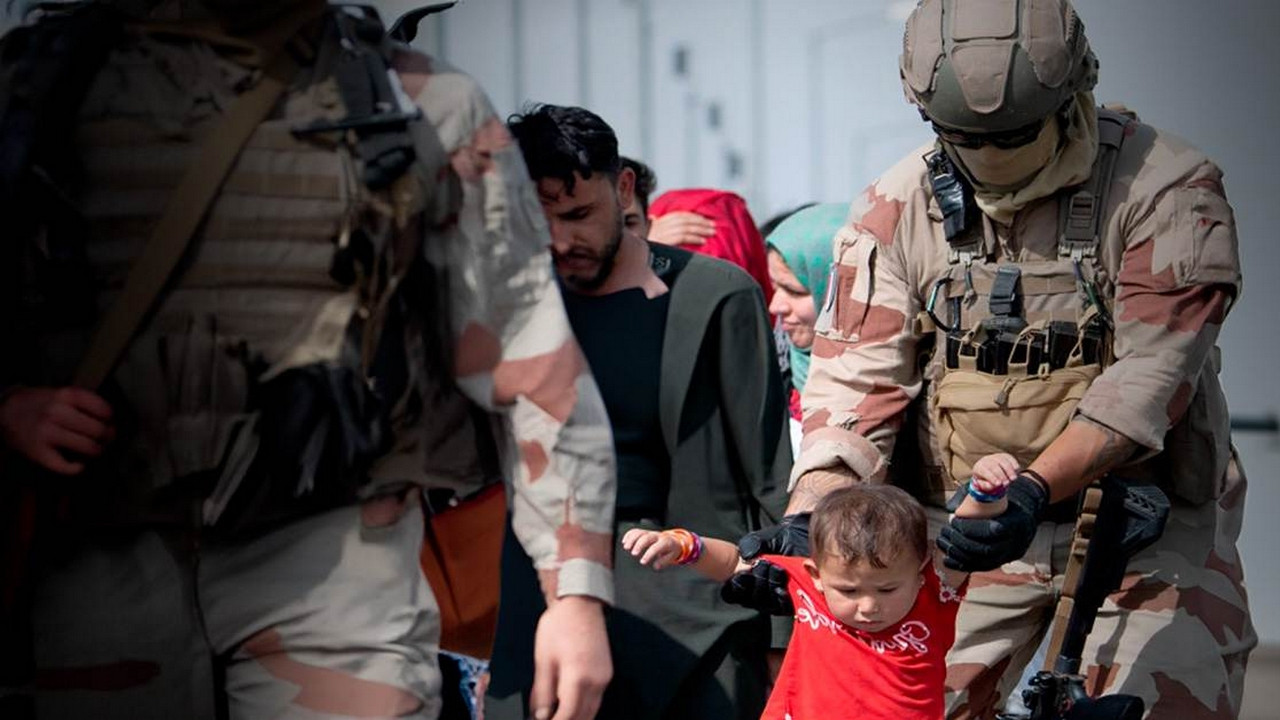 Opération Apagan, exfiltrer Kaboul backdrop