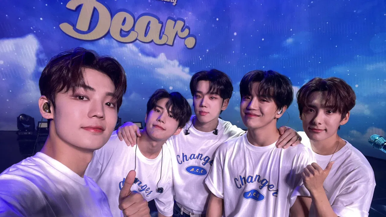 A.C.E ONLINE FANMEETING backdrop