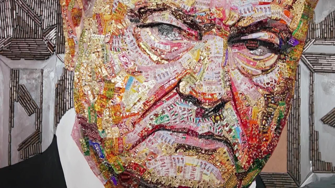 Parfum de scandale - Portraits du pouvoir backdrop