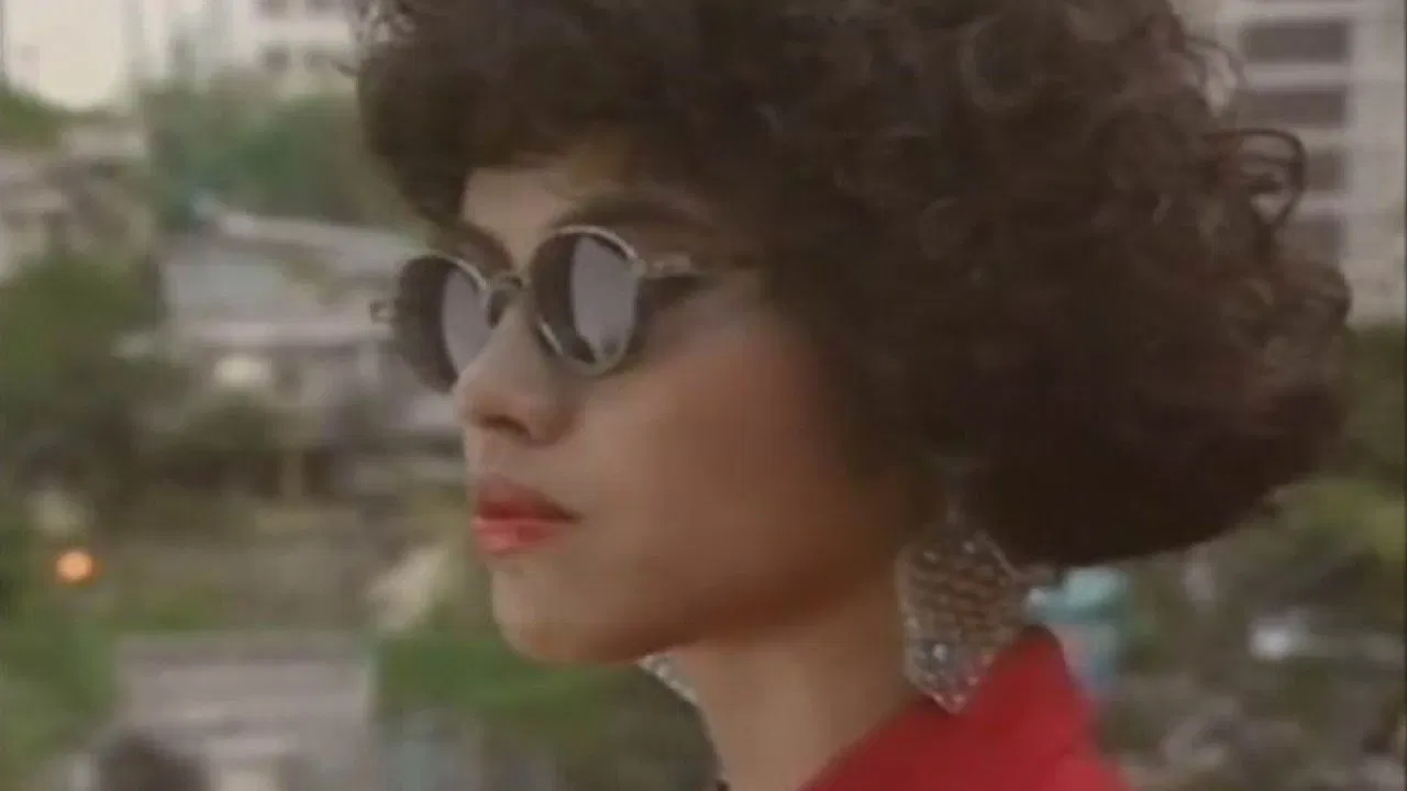 Pretty Faces backdrop