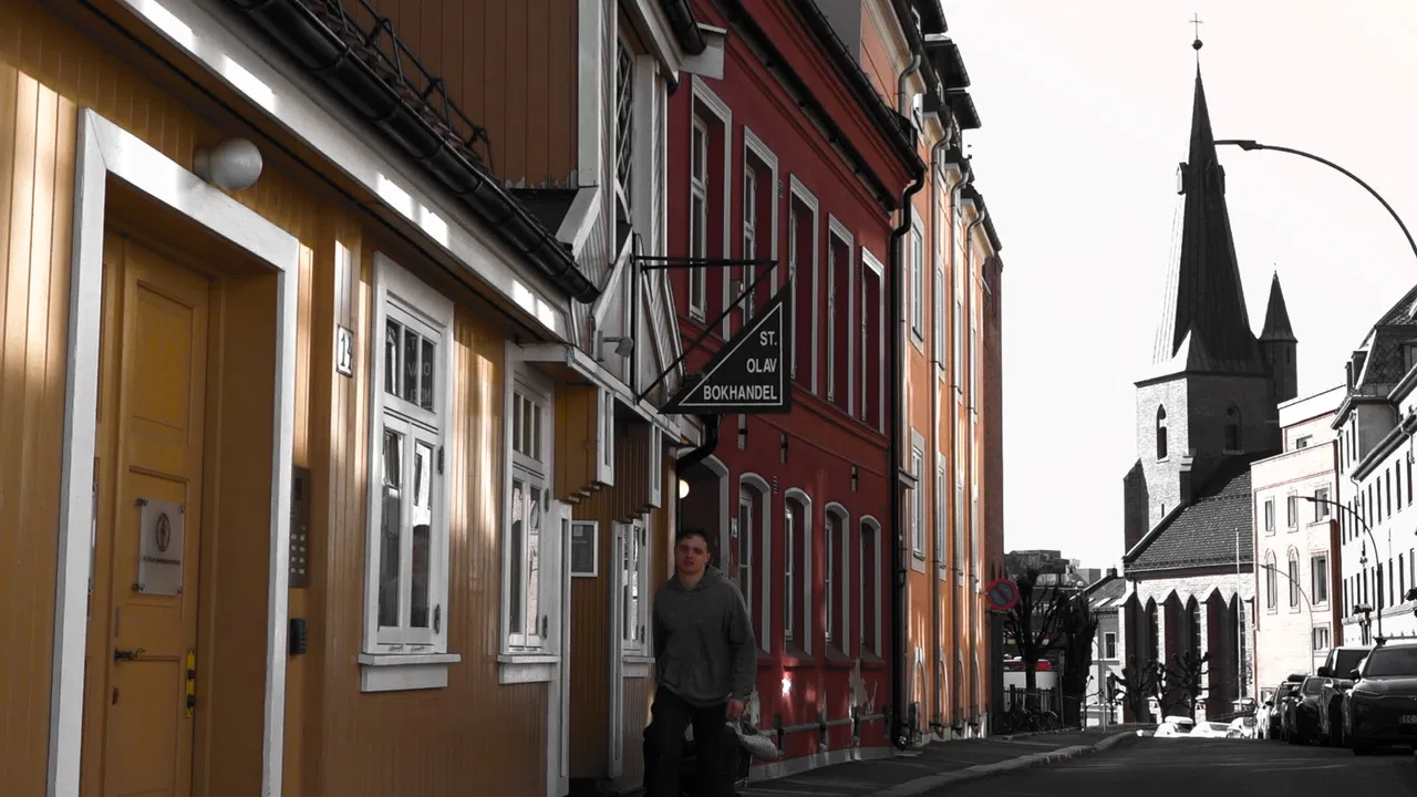 Heavy Laden backdrop