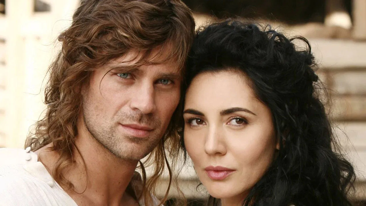 Artemisia Sanchez backdrop