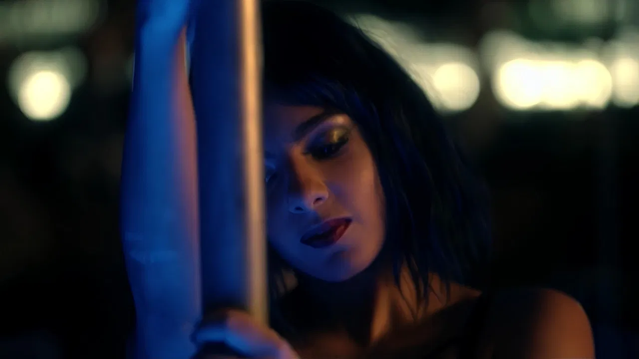 The Gold-digger backdrop