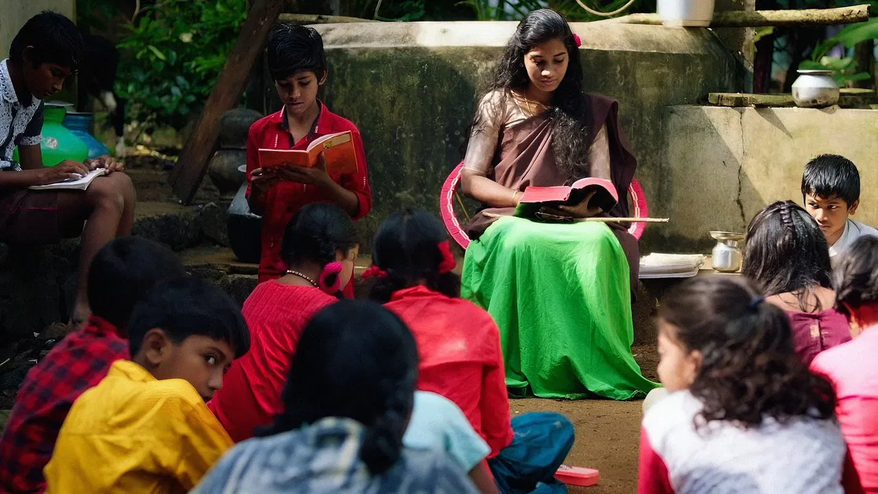 Siruvan Samuel backdrop