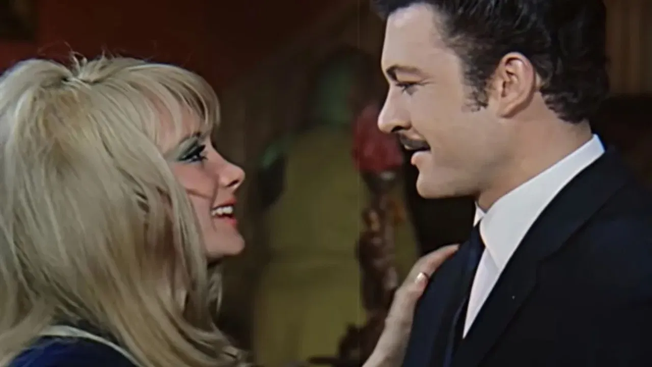 Aşka Tövbe backdrop