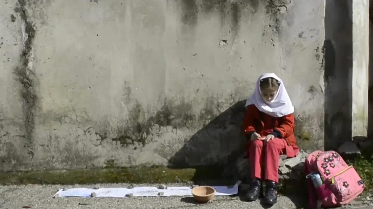 Fishes Also Cry backdrop