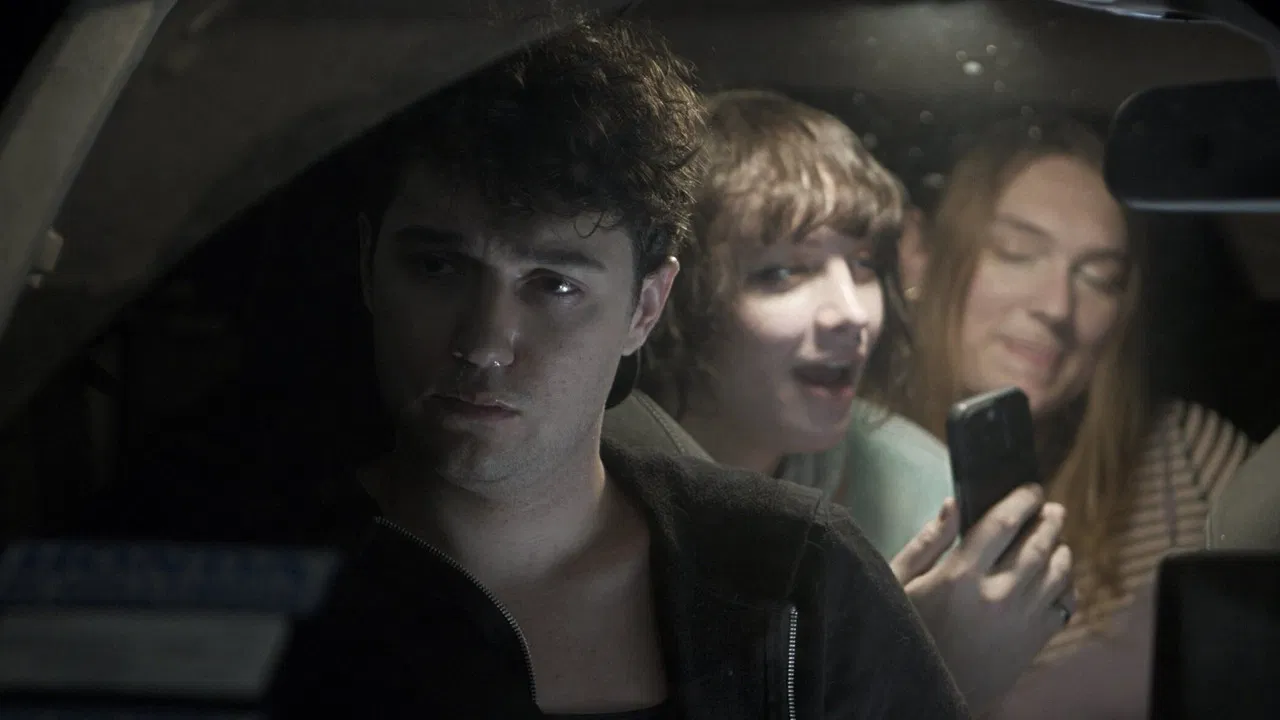 Anytime You're Feeling Lonely backdrop