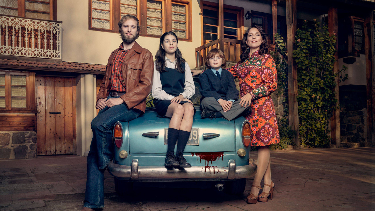 Mary & Mike backdrop