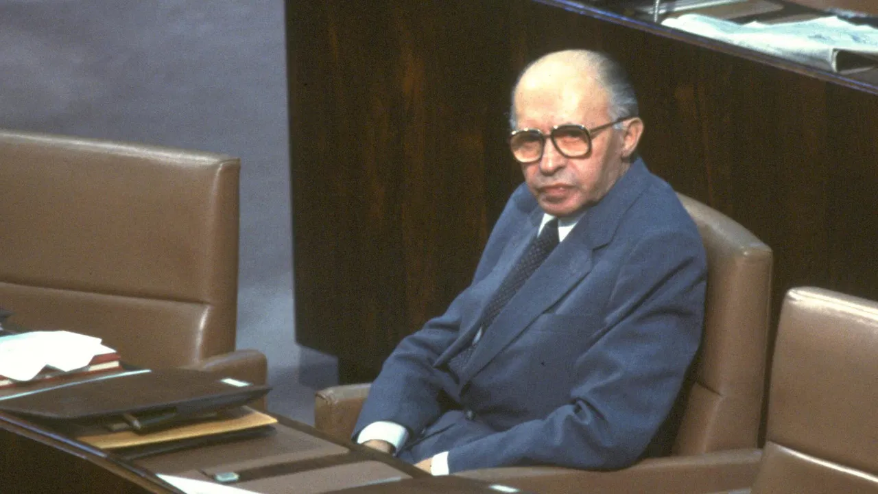 Menachem Begin: Peace and War backdrop