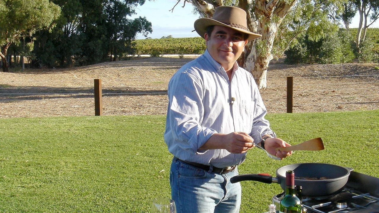 Robert Maklowicz's Culinary Travels backdrop