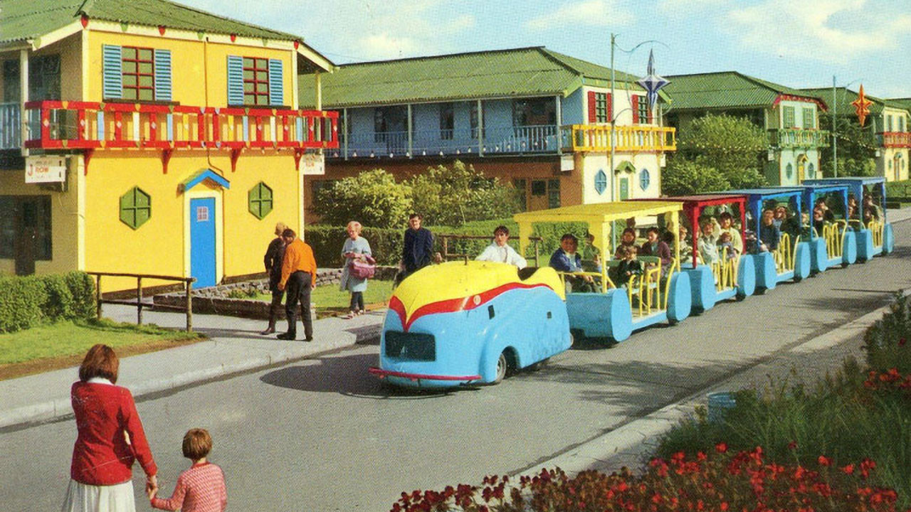 Hello Campers! backdrop