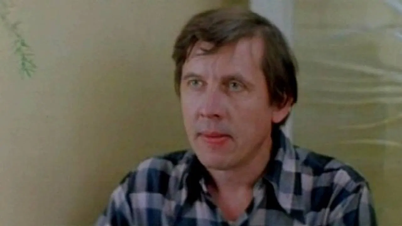 In Broad Daylight backdrop