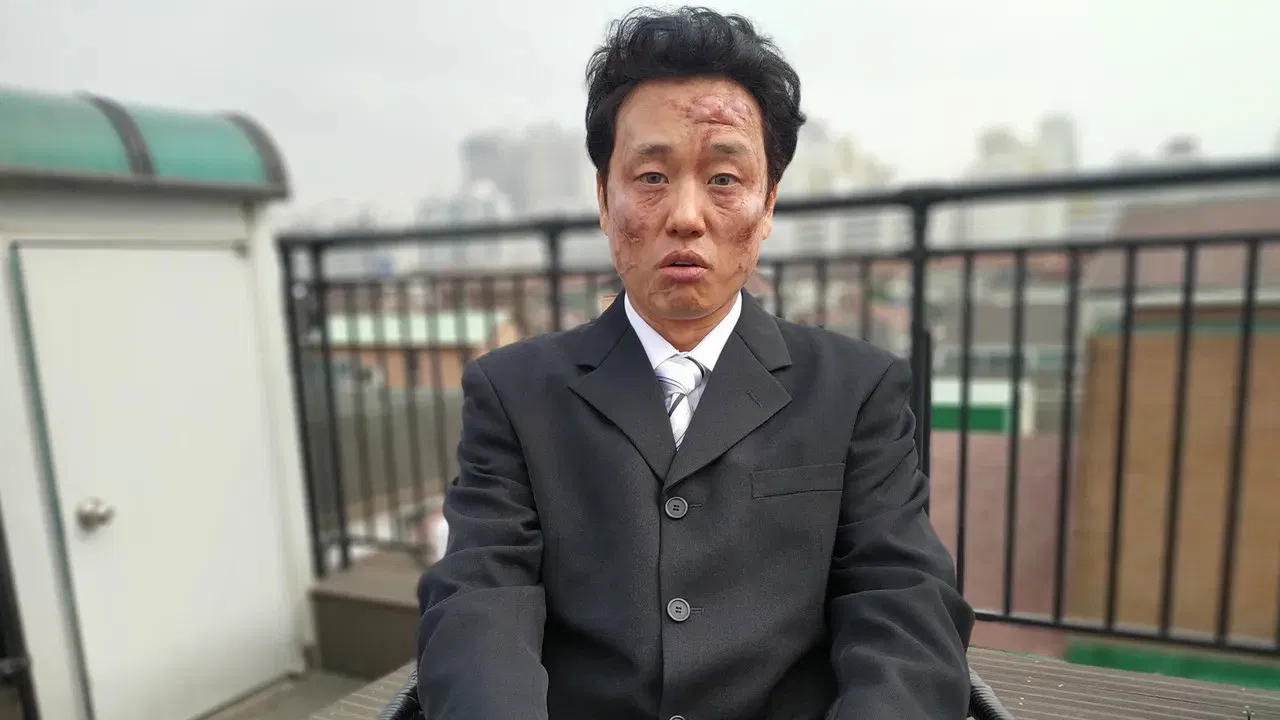 Am I Zombie? backdrop