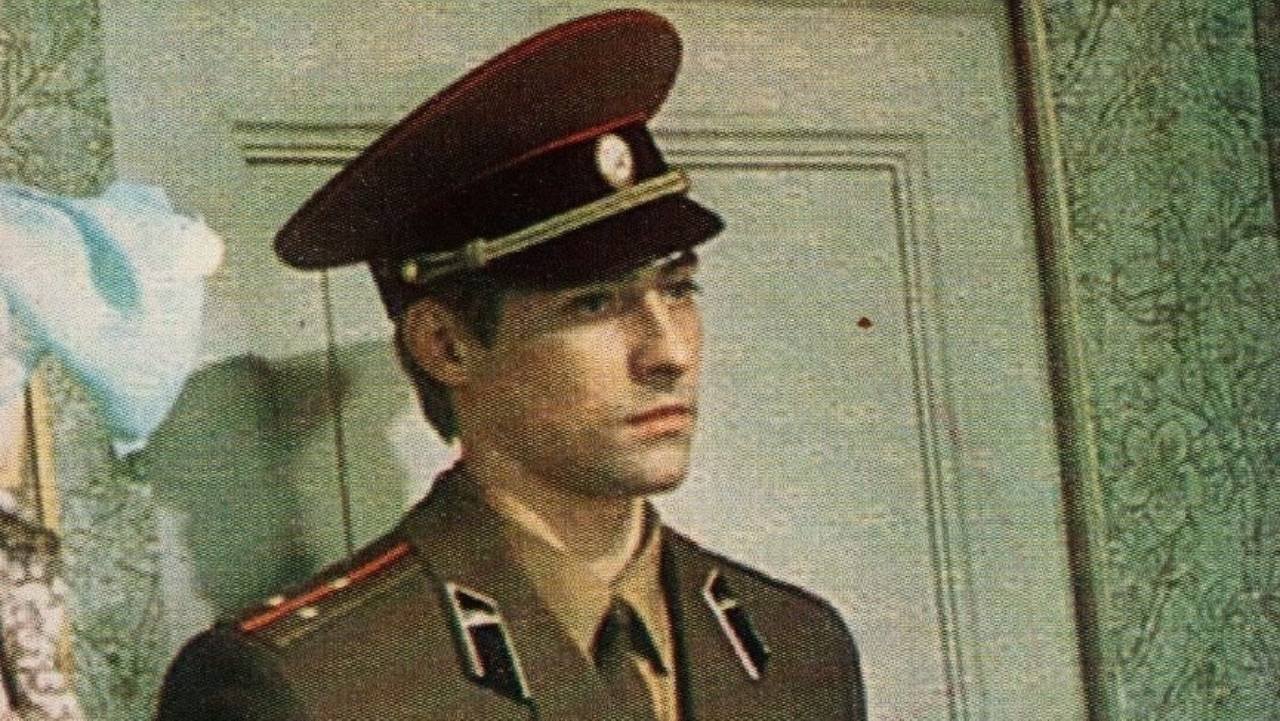 Strict Male Life backdrop