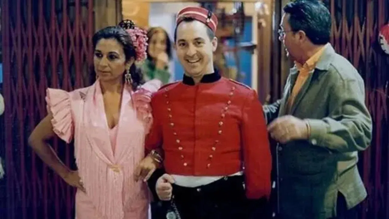 El botones Sacarino backdrop