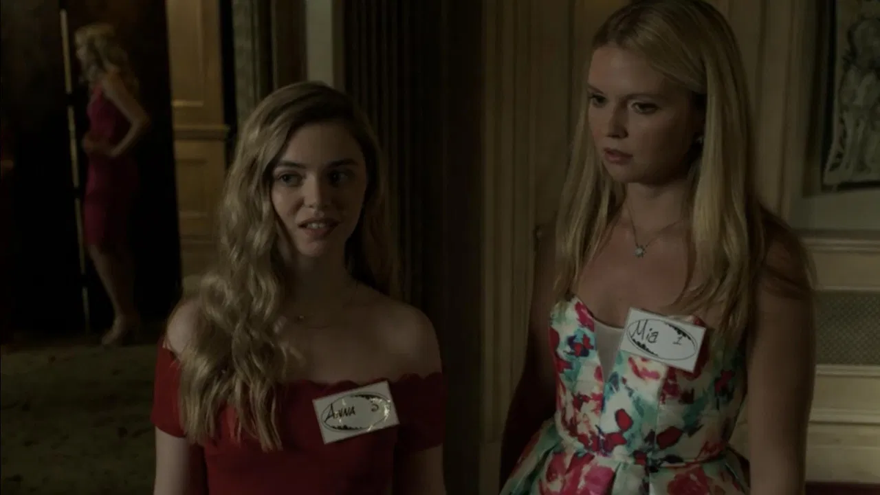 Deadly Debutante backdrop