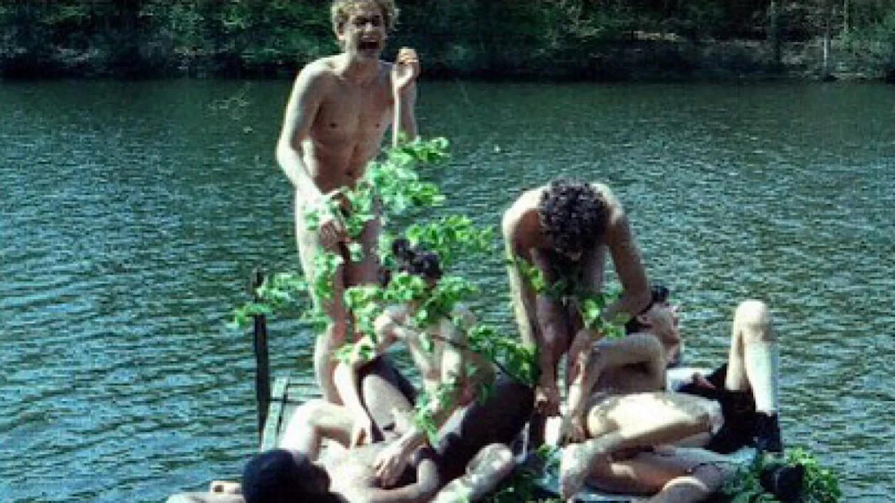 Sacré Collège! backdrop