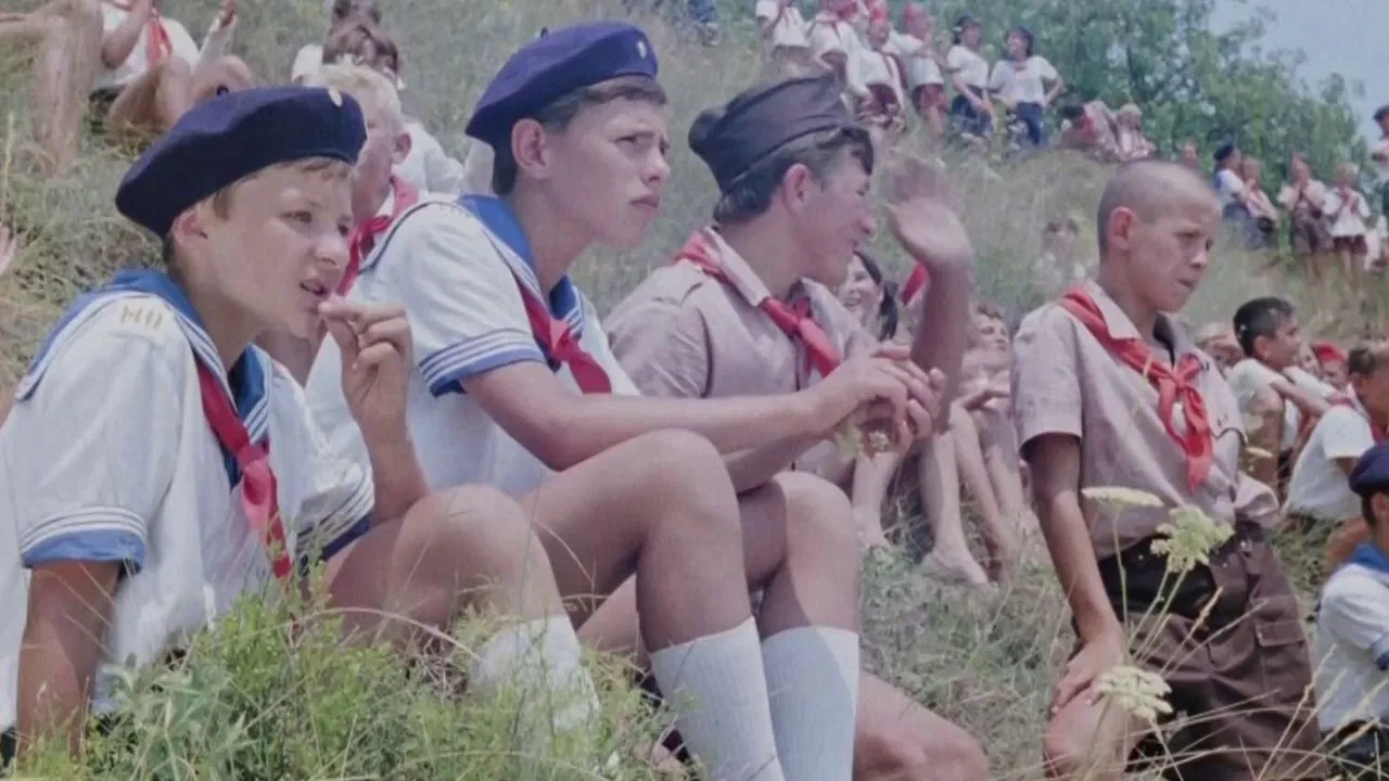 Passenger from the 'Equator' backdrop