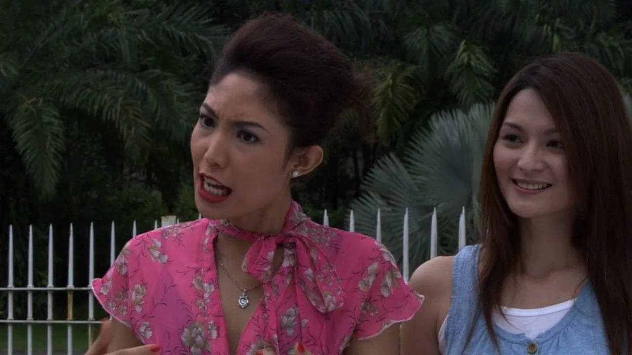 Tiran-Mati Di Ranjang backdrop