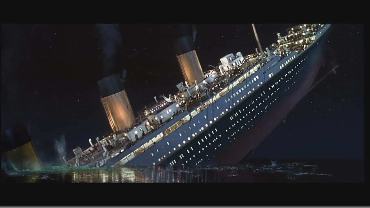 Historias Innecesarias: el Titanic backdrop