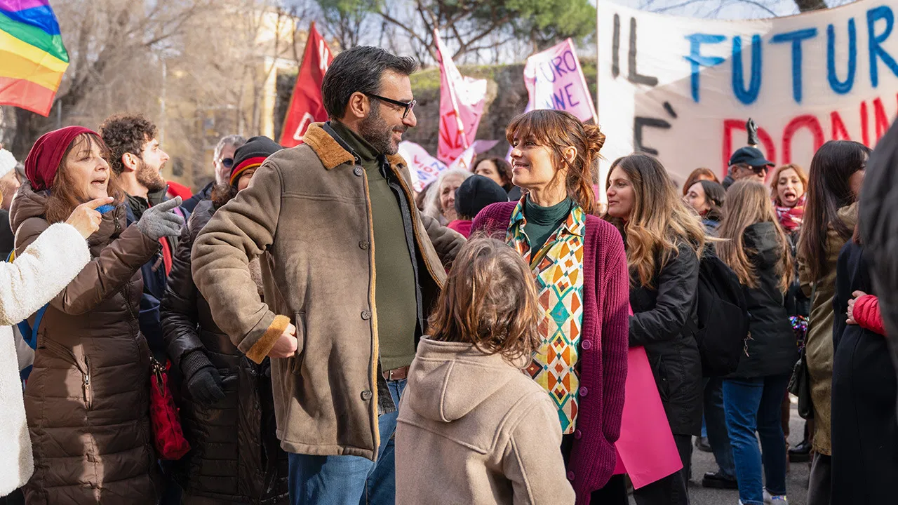Love In Separate Beds backdrop
