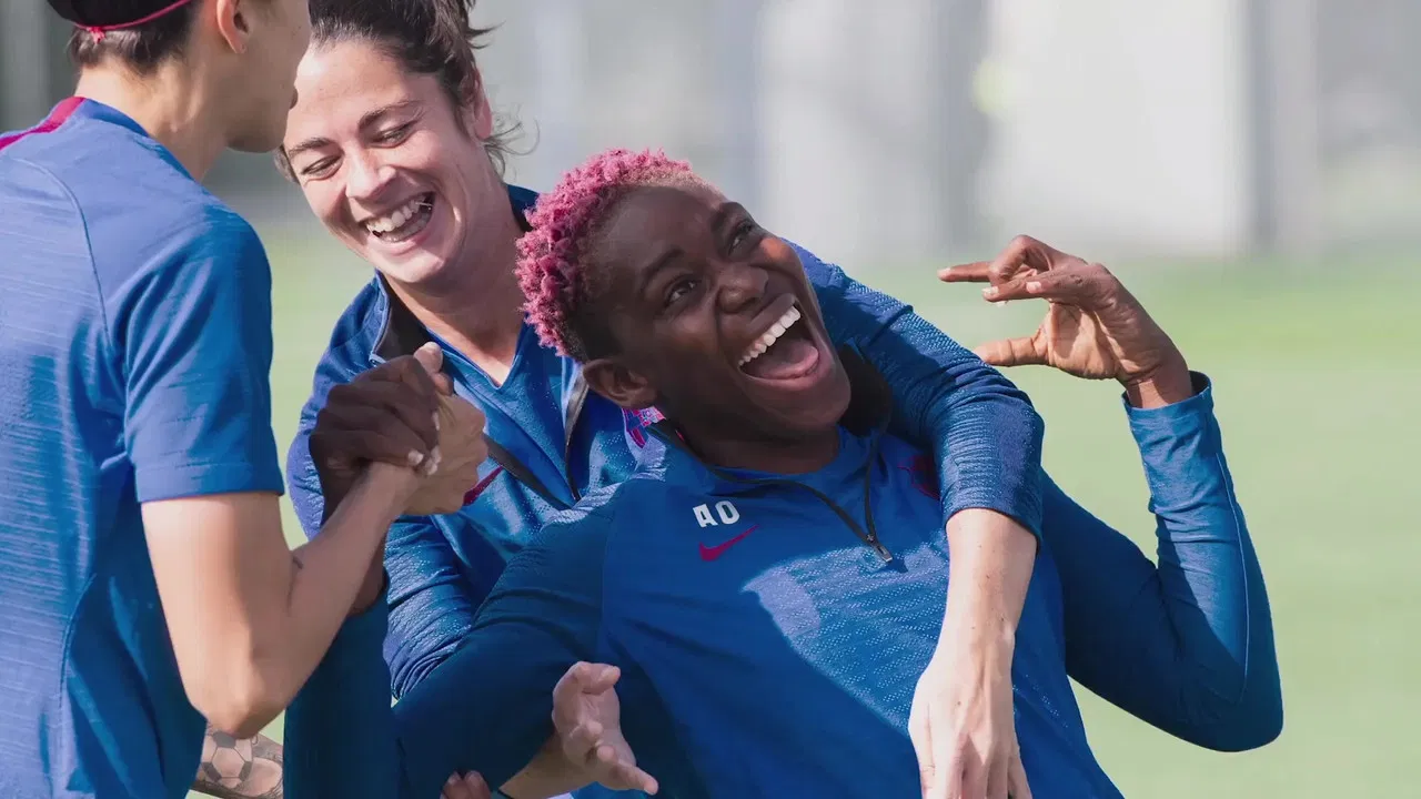 Nacidas para Jugar backdrop