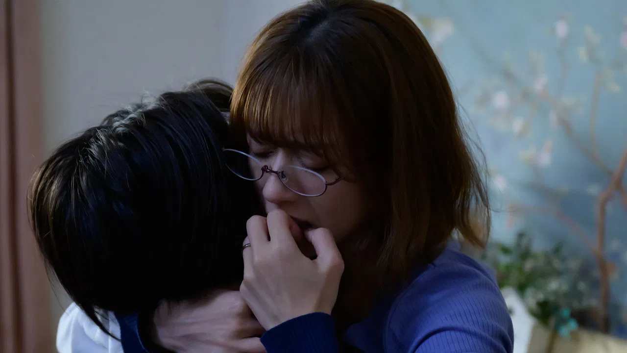 Confession of a Woman: Nozomi backdrop