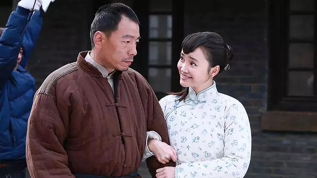 铁血战狼 backdrop