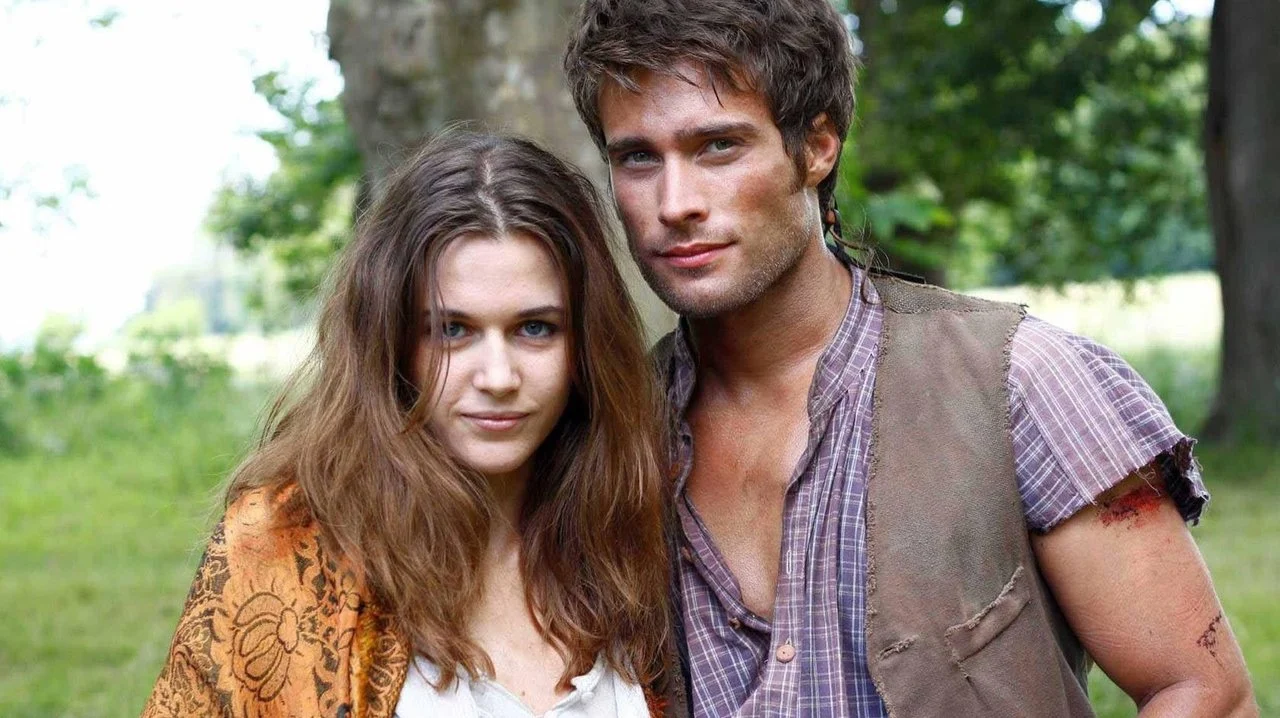 Terra ribelle backdrop