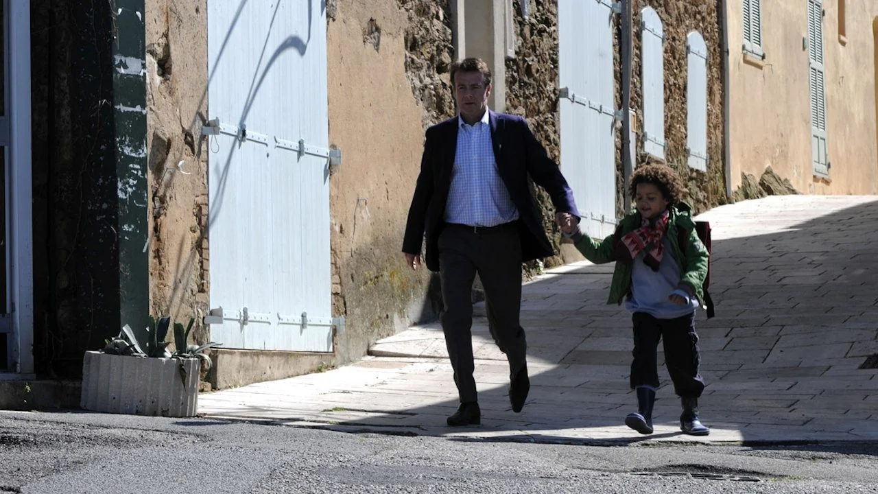 10 jours en or backdrop